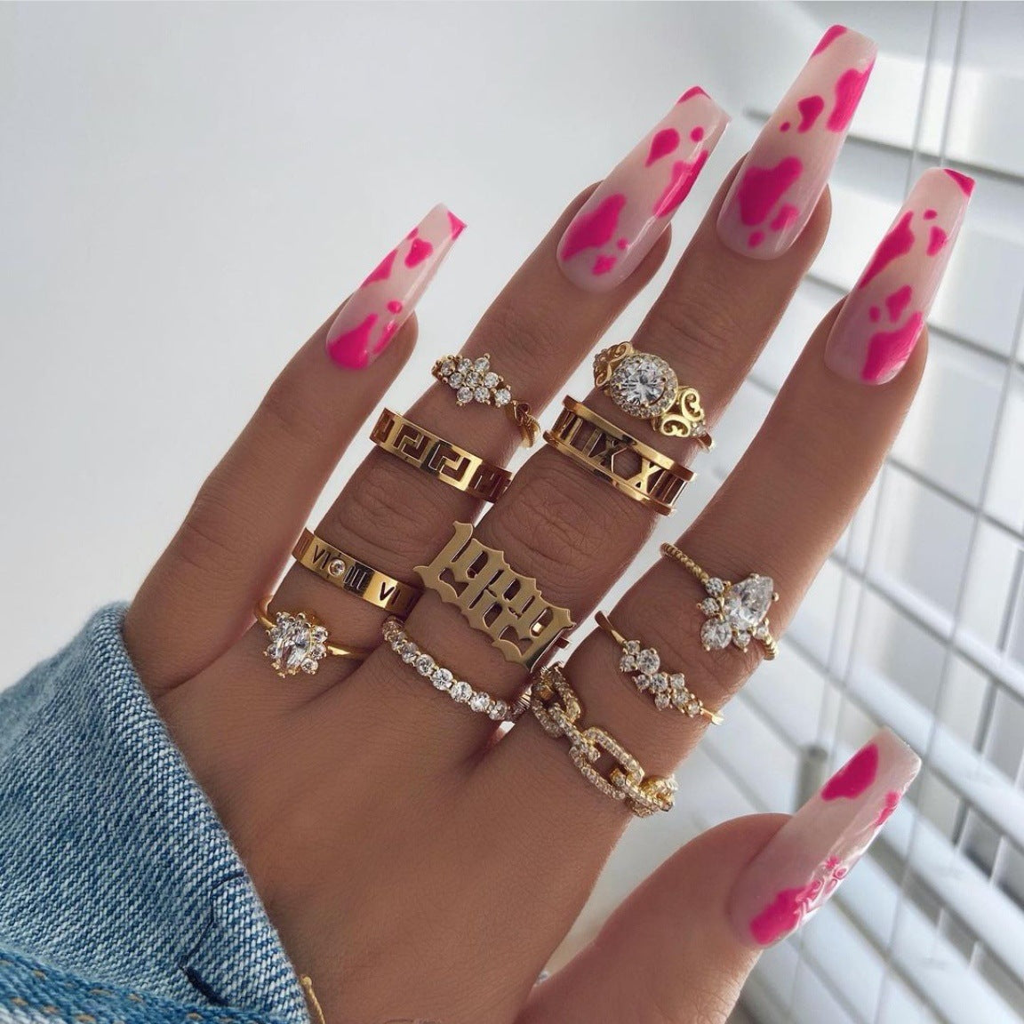 New Arrival Long Pink & White Nails 24 Pieces